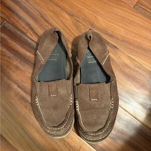 Ariat‎ womens Brown Suede Loafers